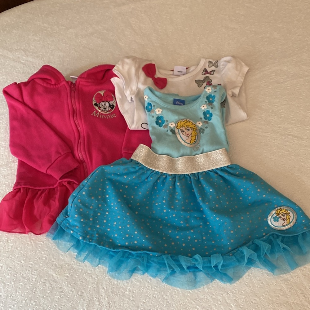 DISNEY KIDS Size 3 BUNDLE .